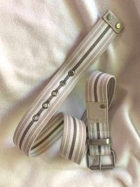 Vintage Esprit Striped Canvas Large Grommet Belt